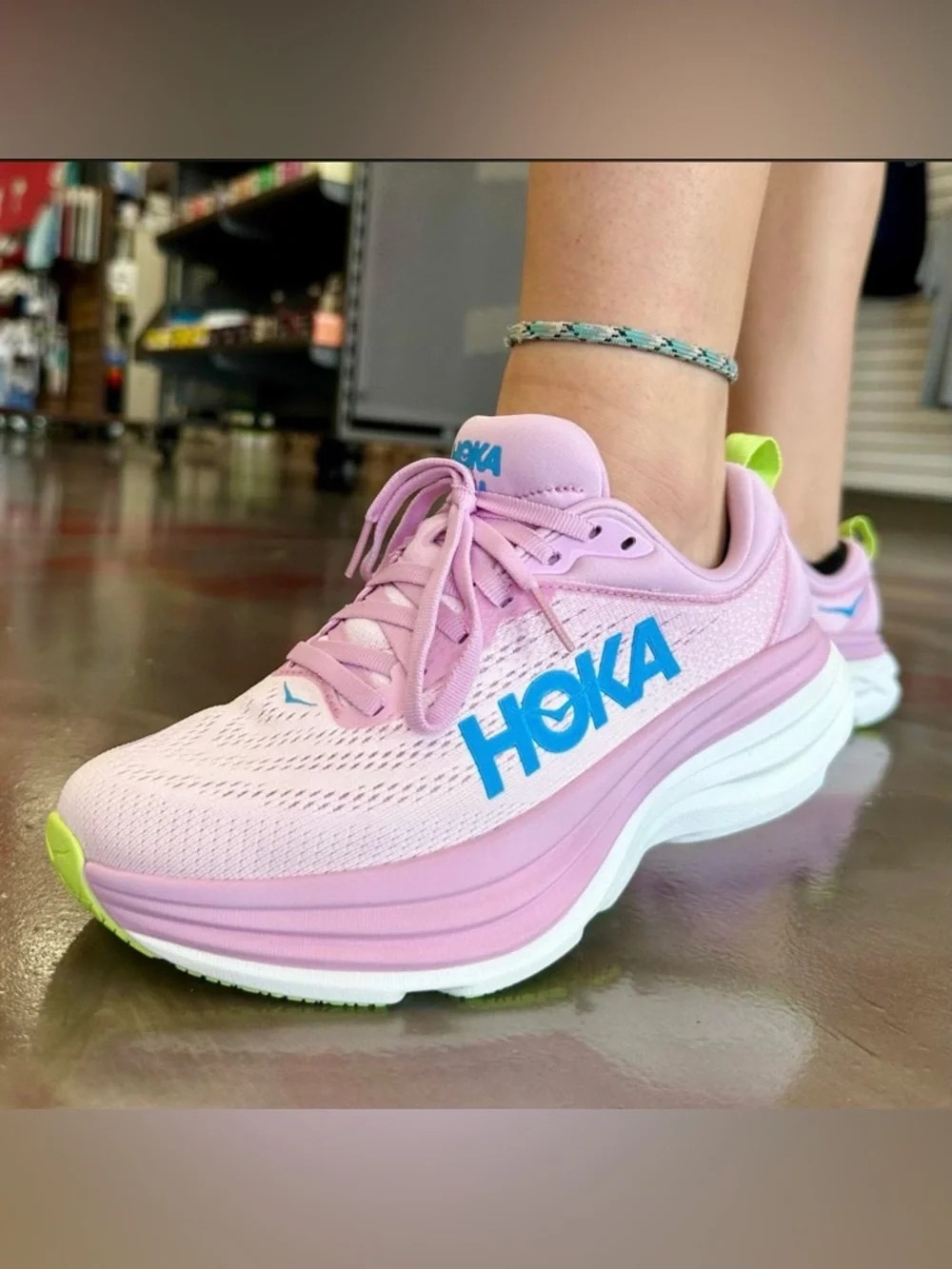 Hoka one one bondi 8 Women's Pink Running Shoe with Blue Logo - Picture 1 of 7